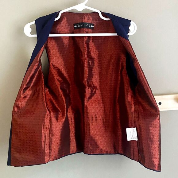 Fully Lined Adjustable Suit Vest - Picture 5 of 9